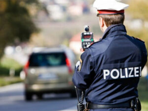 ps8.5503620.jpg?W=900